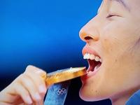 乐鱼体育全站-关于体育界女选手实现里程碑式巨大突破的信息