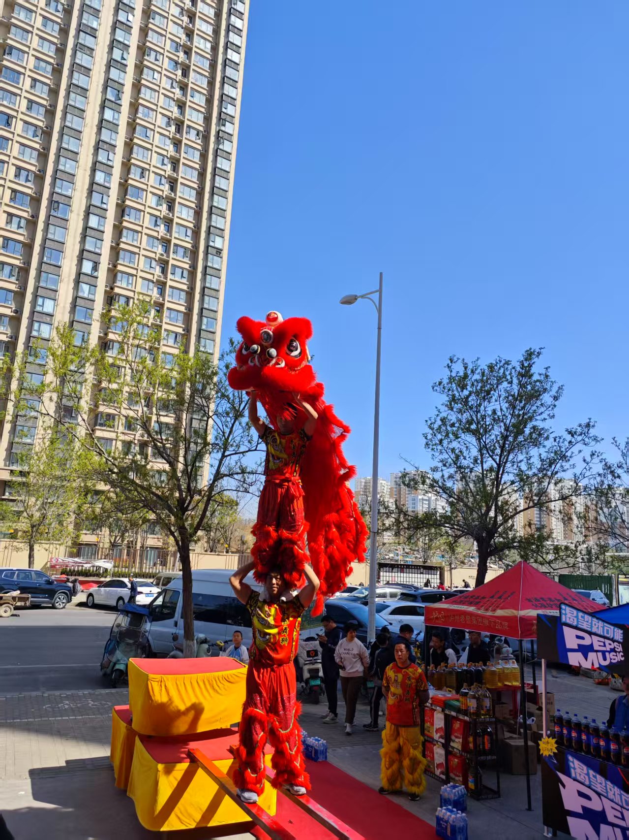 惊心动魄！比赛现场诸多精彩瞬间让人目不暇接的简单介绍