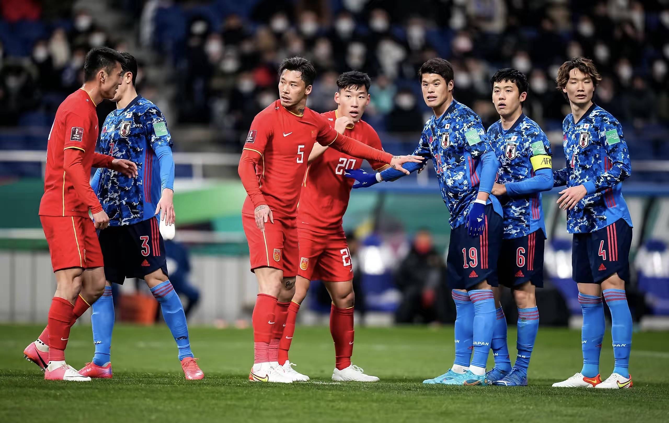 东亚杯-日本1-0韩国三场全胜成功卫冕的简单介绍