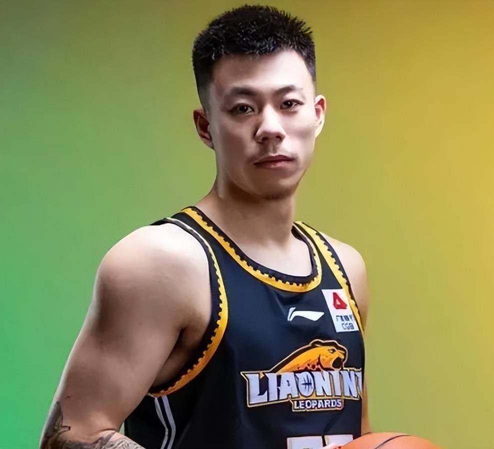 张镇麟陈旧性伤病复发离开国家队返回俱乐部康复
