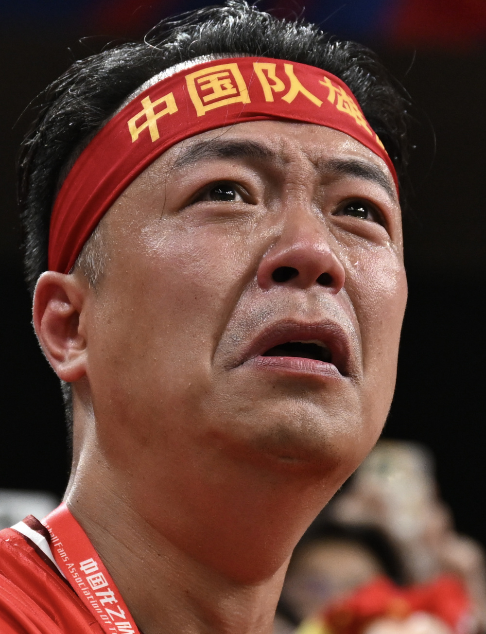 中国足球队狂胜对手，锐不可挡